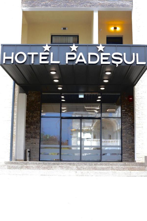 Hotel Padesul Făget Exterior foto