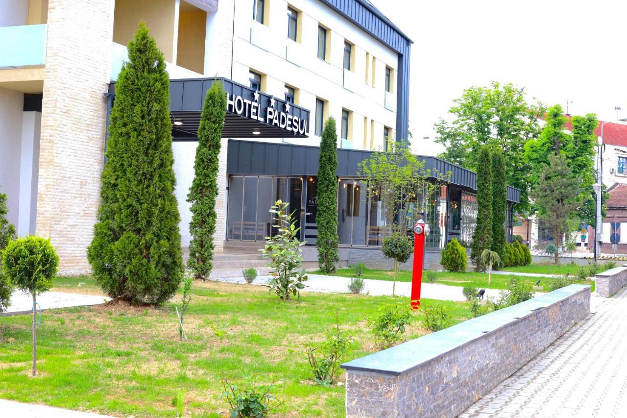 Hotel Padesul Făget Exterior foto